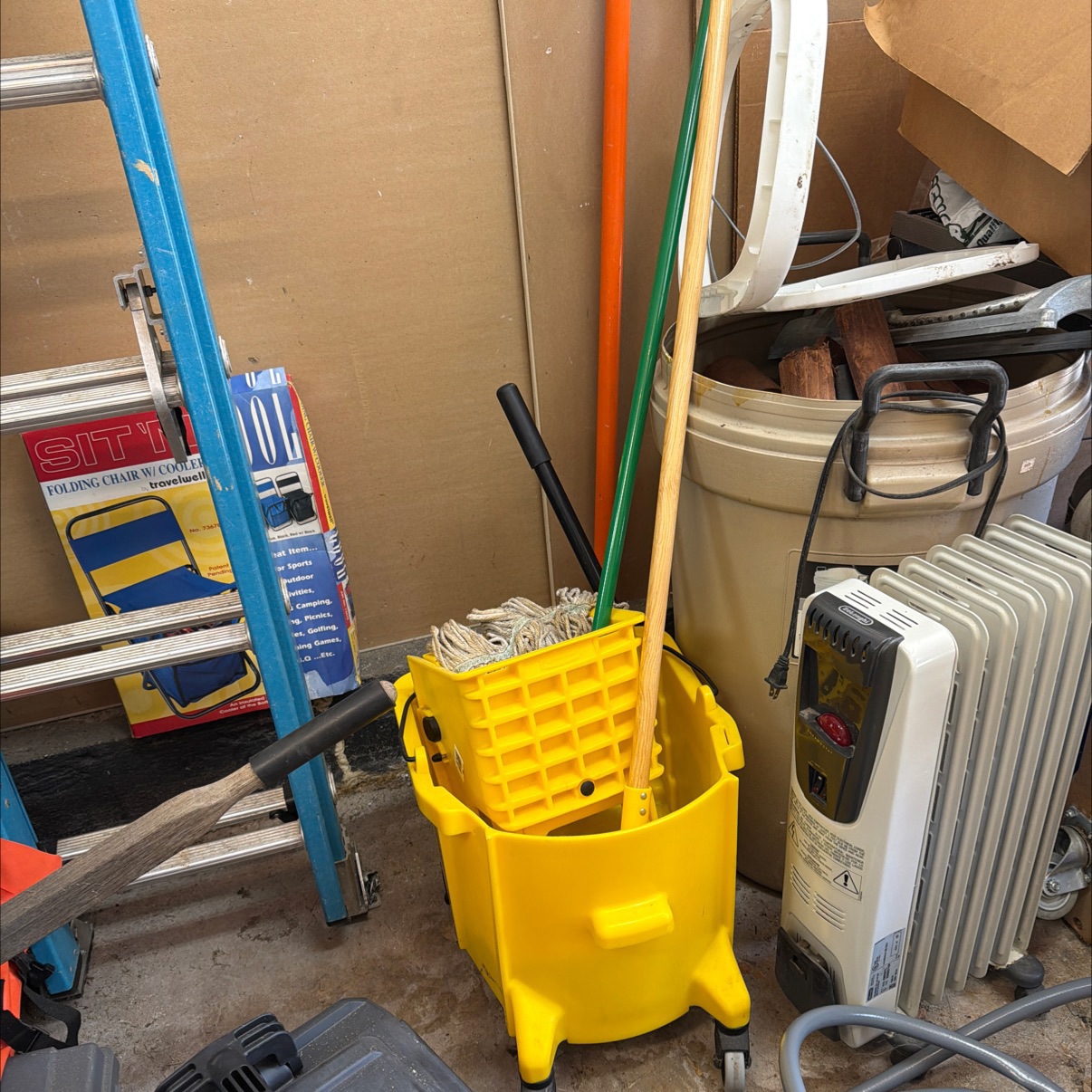 Commercial Yellow Mop Bucket with Side-Press Wringer and String Mop
